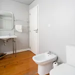 Apartament Beautiful House With Patio In Heart! Lizbona