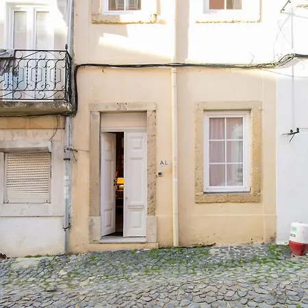 Beautiful House With Patio In Heart!