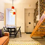 Beautiful House With Patio In Heart! *